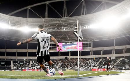 Botafogo fechou patrocínio para as costas do uniforme (Foto: Vitor Silva/Botafogo)
