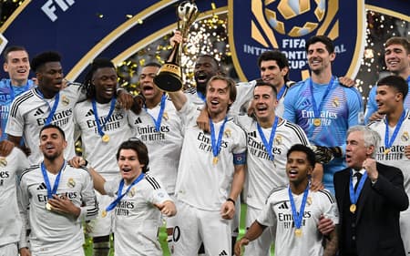 O Real Madrid conquistou seu nono título ao bater o Pachuca na final do Mundial em 2024 (Foto: Mahmud HAMS / AFP)