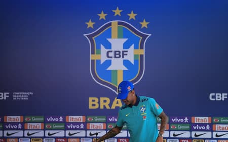 SELECAO BRASILEIRA, COLETIVA