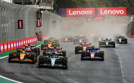 São paulo (sp), 03/11/2024 – corrida/gp são paulo/f1 – largada do grande prêmio de são paulo de formula 1, que acontece no autódromo josé carlos pace em interlagos, neste domingo 03 de novembro de 2024. (Foto: Julio D'Paula/Thenews2/Gazeta Press) Thenews2/Thenews2