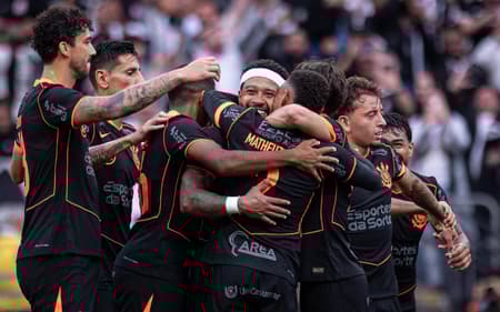 Corinthians venceu o Grêmio por 2 a 0 (Foto: Ronaldo Barreto/Thenews2/Gazeta Press)