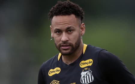 Neymar acumula 24 jogos pelo Santos desde o retorno à Baixada Santista. (Foto: Guilherme Dionizio/Gazeta Press)