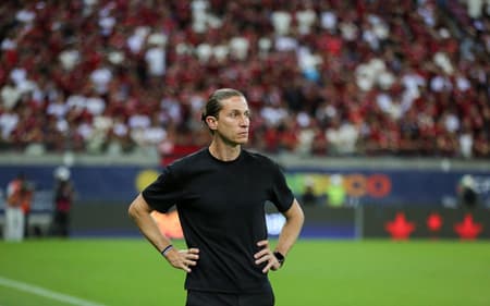 Filipe Luís é o técnico do Flamengo (Foto: Edvaldo Lima/Agencia Enquadrar/Gazeta Press)