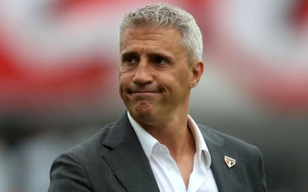 Crespo comandou o São Paulo em 29 partidas e tem 12 vitórias. (Foto: Guilherme Dionizio/Código19/Gazeta Press)