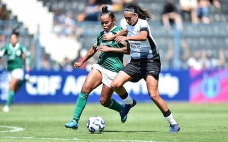 Corinthians e Palmeiras duelam pelo Paulistão Feminino 2025. (Foto: Staff Images/CBF)