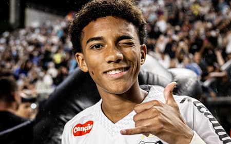 Robinho Jr fez seu primeiro jogo pelo Santos (Foto: Raul Baretta/ Santos FC)