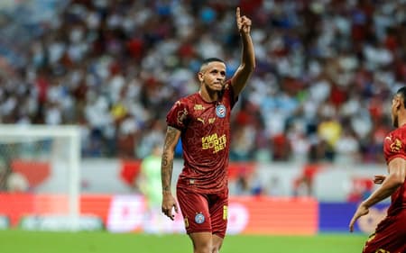Luciano Juba comemora gol contra o Fluminense (Foto: Rafael Rodrigues / EC Bahia)