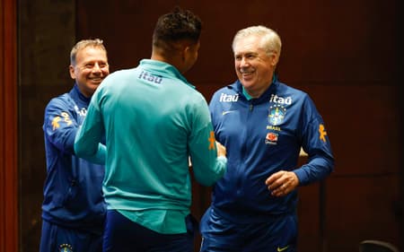 Brasileiro marca na Premier League e web reage: 'Nível Neymar'