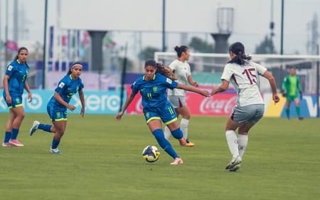 Giovanna durante partida entre Brasil e China. (Foto: Fabio Souza / CBF)