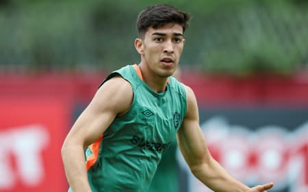 Lezcano em treinamento pelo Fluminense (Foto: Marcelo Gonçalves / Fluminense FC)