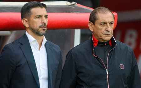 Emiliano Díaz e Ramón Díaz, auxiliar e técnico do Internacional