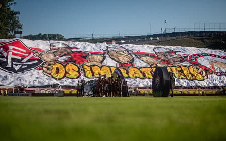 Torcida do Vitória na partida contra o Botafogo (Foto: Victor Ferreira / EC Vitória)