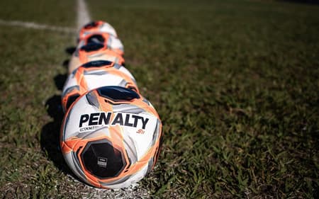 Futebol feminino. (Foto: Pedro Zacchi/Ag.Paulistão)