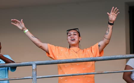 Bia Zaneratto na torcida do Palmeiras contra a Ferroviária. (Foto: Rebeca Reis/Staff Images Woman/CBF)