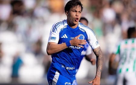 Atacante Kaio Jorge comemora gol do Cruzeiro contra o Juventude (Foto: Lucas Bubols/Cruzeiro)
