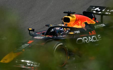 Max Verstappen no primeiro treino livre do GP de Interlagos (Foto: Nelson Almeida/ AFP)