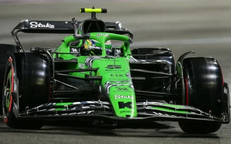 Gabriel Bortoleto no GP de Las Vegas de F1 (Foto: Frederic J. Brown / AFP)