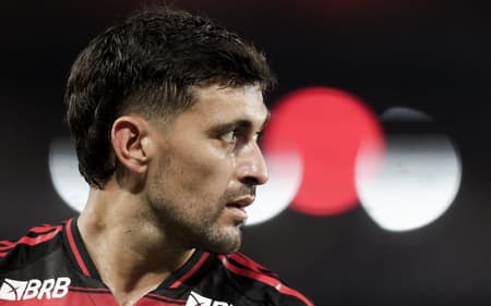 Arrascaeta jogou em Flamengo e Cruzeiro no futebol brasileiro (Foto: Gilvan de Souza/Flamengo)