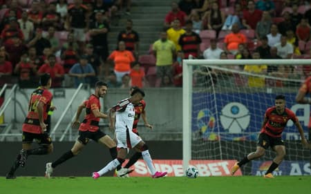 Bruno Henrique em Sport x Flamengo
