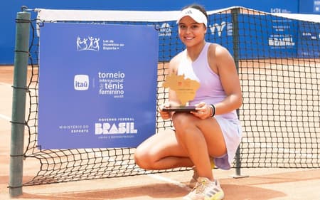 Nauhany Silva, a Naná, é campeã aos 15 anos (Foto: Rafael Pignataro/Divulgação)