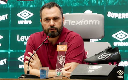 Presidente do Fluminense, Mário Bittencourt durante coletiva de imprensa no CT Carlos Castilho