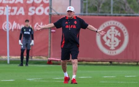 Abel Braga, técnico do Internacional