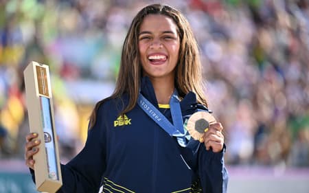 Rayssa Leal é medalha de bronze nas Olimpíadas de Paris
