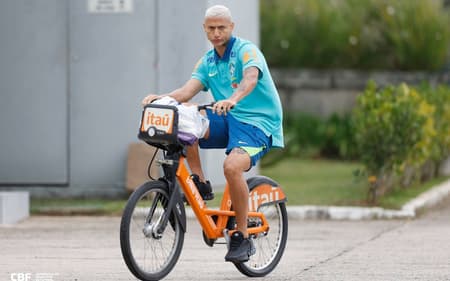 Richarlison treino Seleção