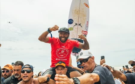 Jadson André vence WSL. (Foto: Pedro Paiva / WSL Brasil).