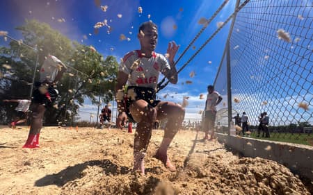 Alan Patrick em treino do Internacional