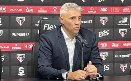 Hernán Crespo em coletiva do São Paulo