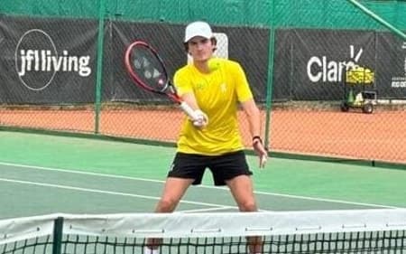 João Fonseca na pré-temporada na Yes Tennis (Foto: Gustavo Loio)