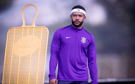 Memphis não treinou nesta terça-feira (28) (Foto: Rodrigo Coca/Agência Corinthians)