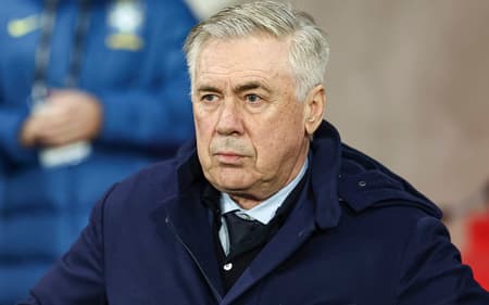 Carlo Ancelotti durante Brasil x Tunísia