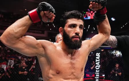 Arman Tsarukyan venceu a luta principal do (Foto: Divulgação / Reprodução UFC)