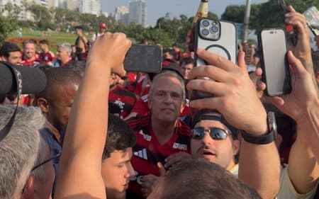 Bap, presidente do Flamengo, durante evento em Lima (Foto: Lucas Bayer/Lance!)
