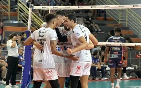 Guarulhos vence Monte Carmelo na Superliga 25/26 (Foto: Reprodução/ Instagram)