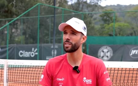 Guilherme Teixeira, técnico de João Fonseca, em entrevista exclusiva ao Lance! (Foto: Gabriel Gaudencio)
