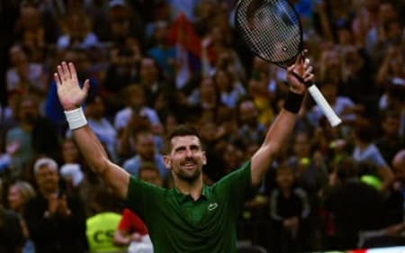 O sérvio Novak Djokovic está na final do ATP 250 de Atenas, na Grécia (Reprodução)