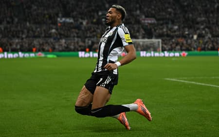 FBL-EUR-C1-NEWCASTLE-ATHLETIC BILBAO