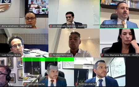 Julgamento de Bruno Henrique no STJD (Foto: Reprodução)