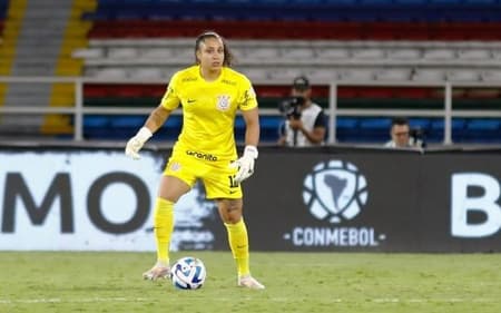 Lelê, goleira do Corinthians, vive sua segunda passagem pelo clube. (Foto: Rodrigo Gazzanel/Corinthians)