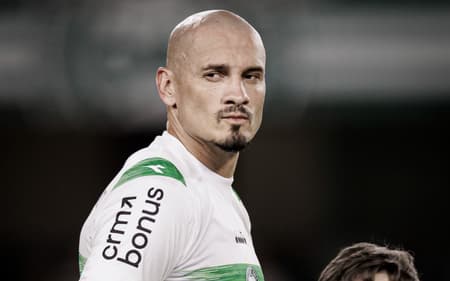 Maicon, zagueiro do Coritiba