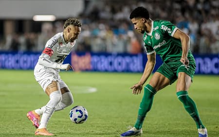 Neymar em ação em Santos x Palmeiras (Foto: Flavio Hopp/Noticia em Foto/Gazeta Press)