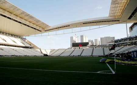 Corinthians estuda ceder naming rights para a Caixa