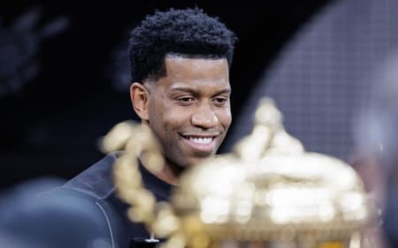 Gil passou por Cruzeiro e Corinthians na carreira (Foto: Vilmar Bannach/Ekobanpress/Gazeta Press)