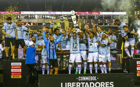 Bruno Cortez foi campeão da Libertadores em 2017 (Foto: Lucas Uebel/Grêmio FBPA)