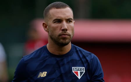 Allan Barcellos, técnico do sub-20 do São Paulo