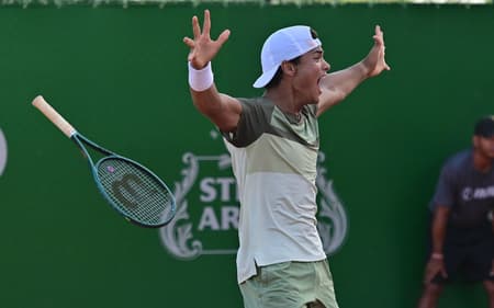 A emoção de Guto Miguel com o título no Sauípe (João Pires/Fotojump)