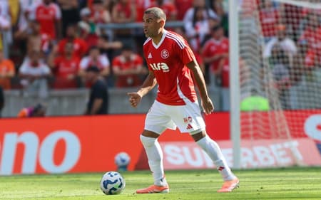 Gabriel Mercado, zagueiro do Internacional